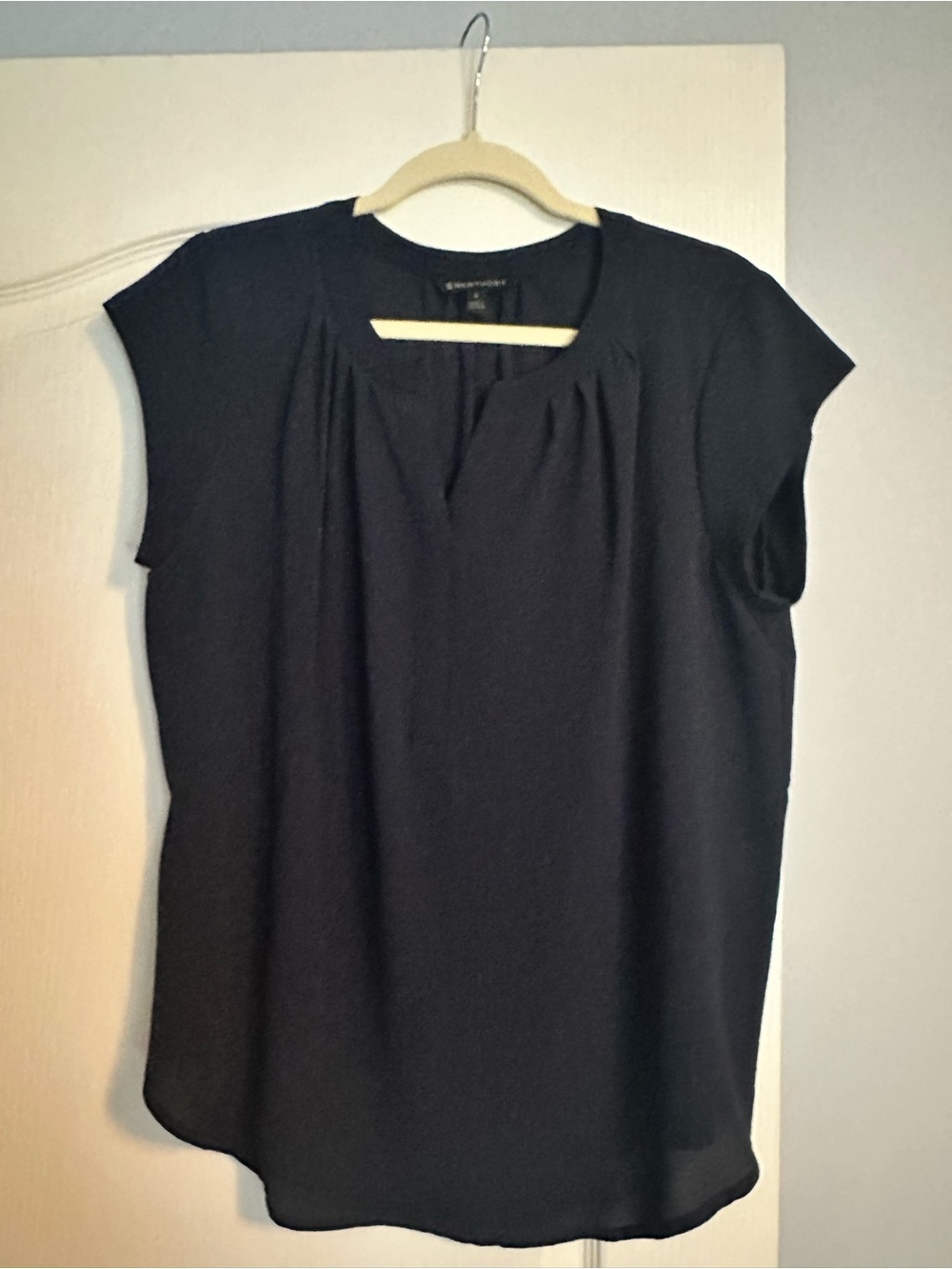 41 Hawthorn navyCap-Sleeve Blouse